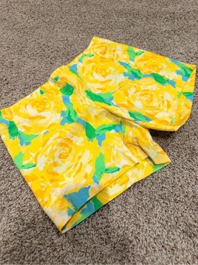 Lilly Pulitzer | Deenie Shorts in the vibrant Sunglow Yellow "First Impression"